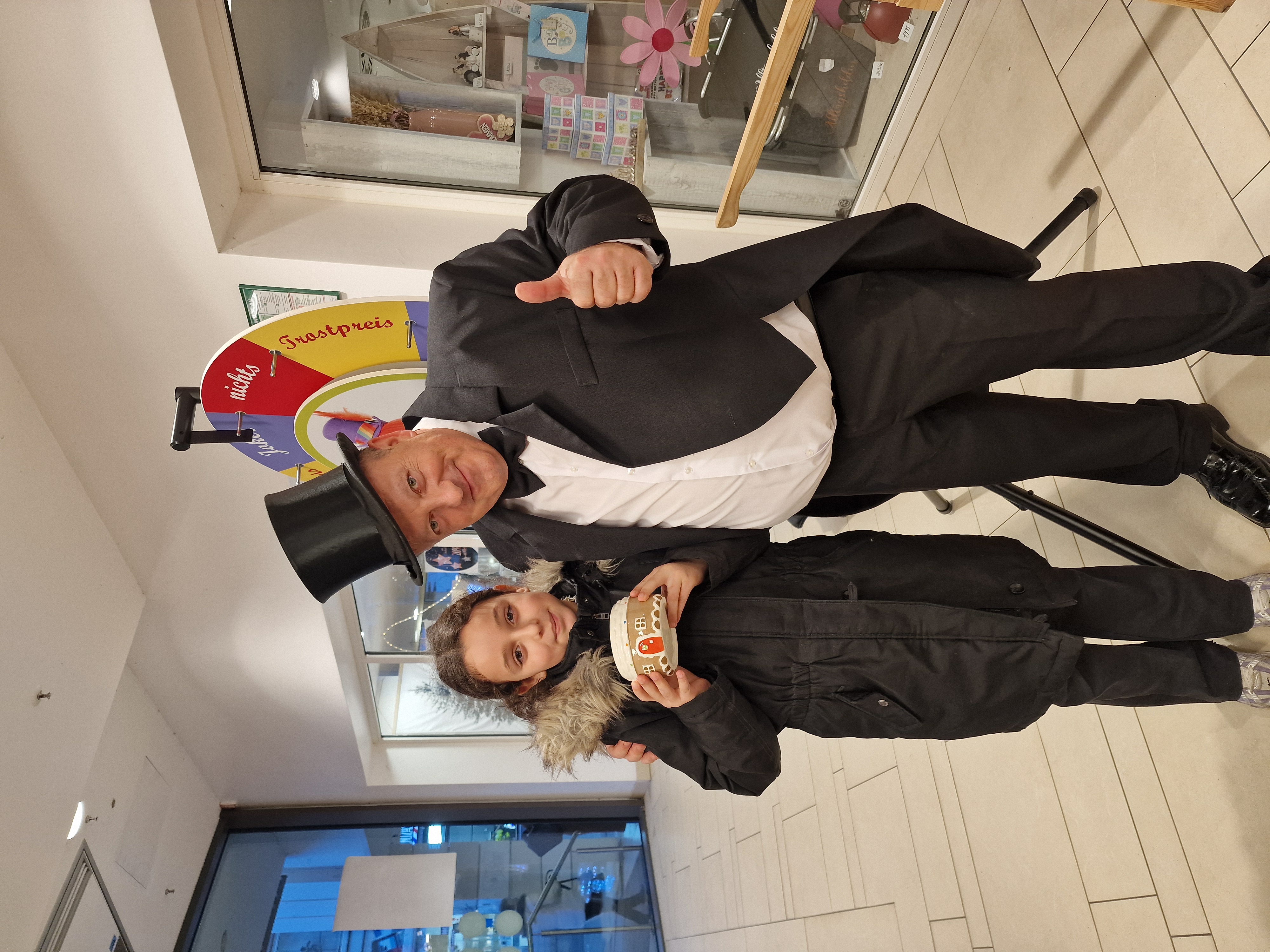 Ein Glückstag im City Center Gladbeck: Comedian Alfonso und sein heiß begehrtes Glücksrad